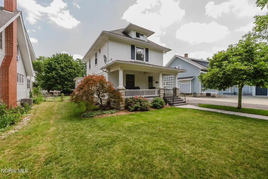 923 Washington Avenue, Findlay, OH 45840 - #2