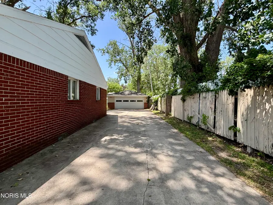 554 Williamsville Avenue, Toledo, OH 43609 - #2