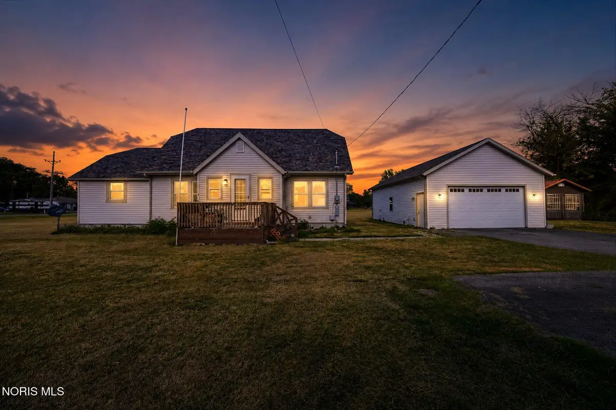 760 N Cousino Road, Oregon, OH 43616 - #1