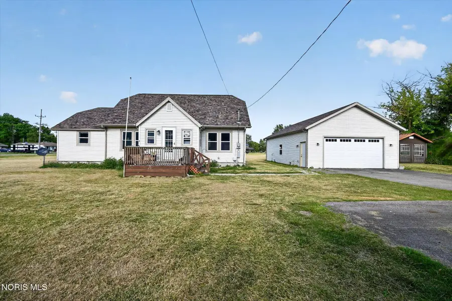 760 N Cousino Road, Oregon, OH 43616 - #3