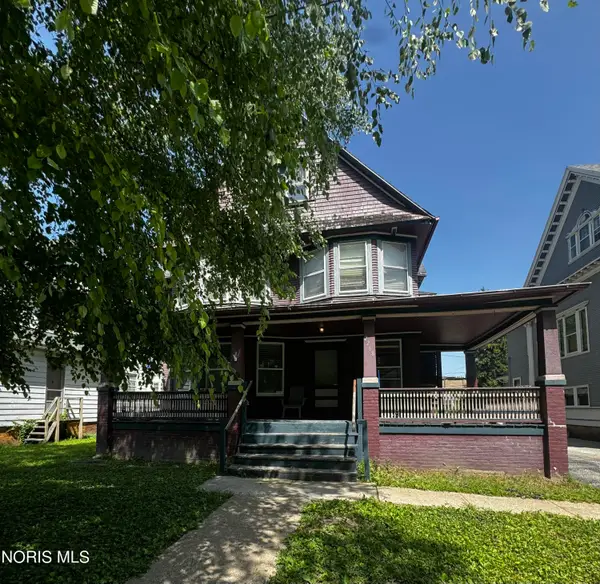 2268 Parkwood Avenue, Toledo, OH 43620