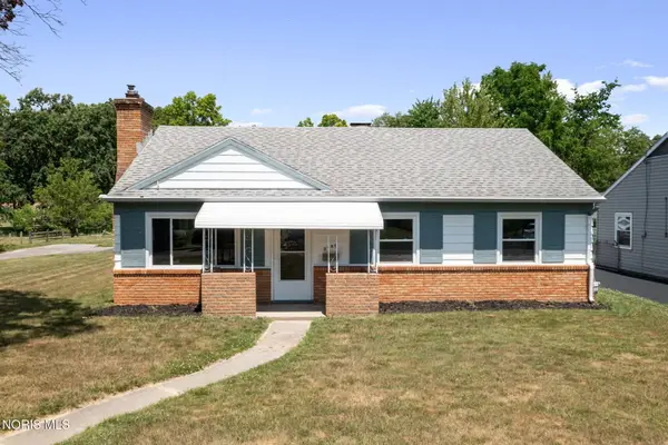3460 Forest Grove Drive, Toledo, OH 43623