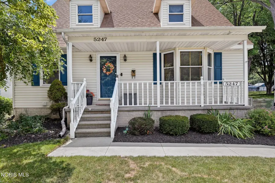 5247 Rowland Road, Toledo, OH 43613 - #2