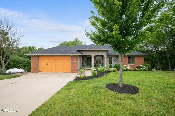 19588 W River Road, Bowling Green, OH 43402