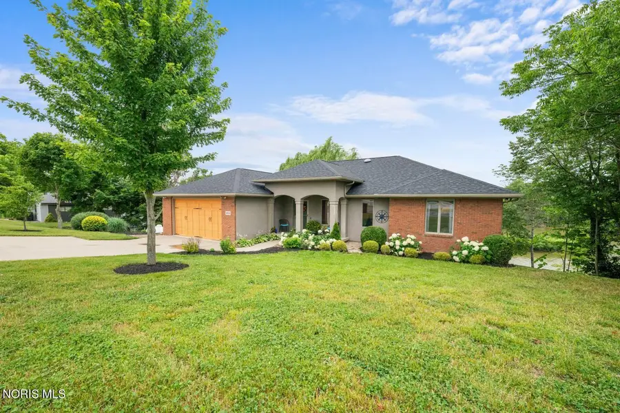 19588 W River Road, Bowling Green, OH 43402 - #2