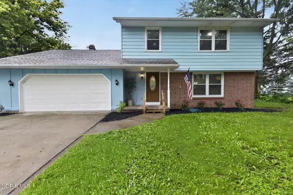 26696 Thompson Road, Perrysburg, OH 43551