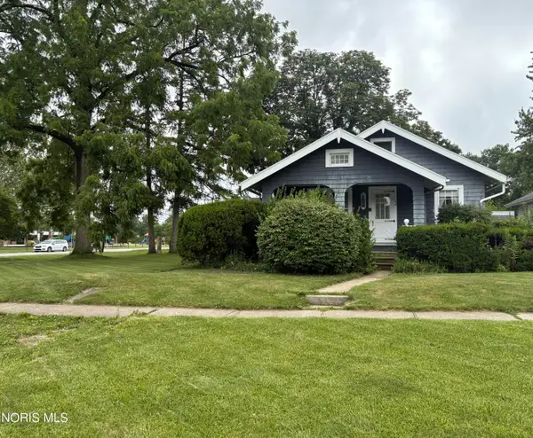140 E 7th Street, Perrysburg, OH 43551