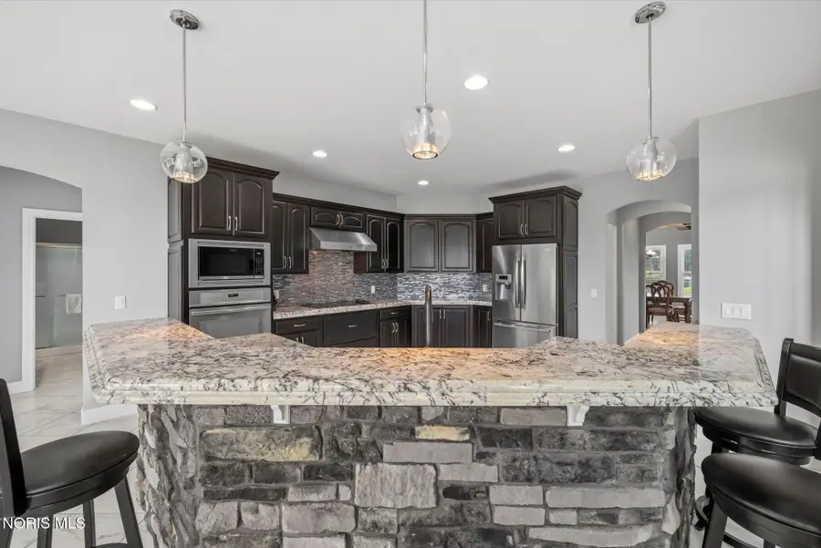 5809 Watermill Court, Monclova, OH 43542 - #3