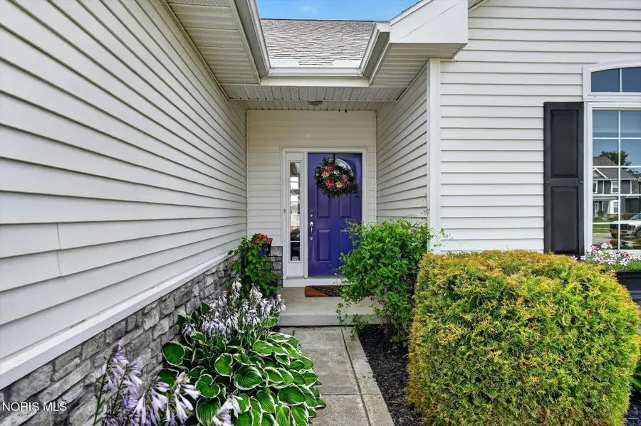 3927 Ten Mile Creek Drive, Sylvania, OH 43560 - #3