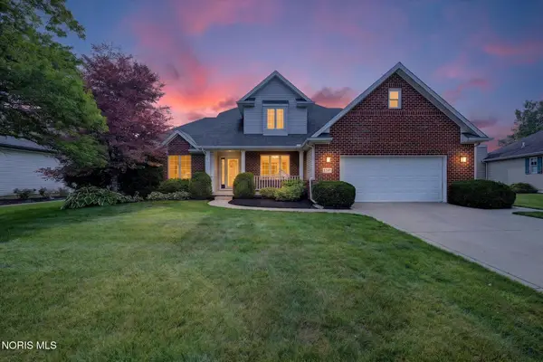 8349 Water Park Drive, Holland, OH 43528