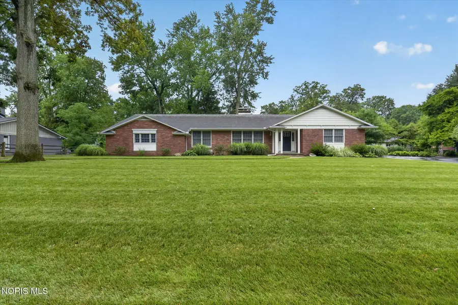 3445 Chapel Drive, Toledo, OH 43615 - #3