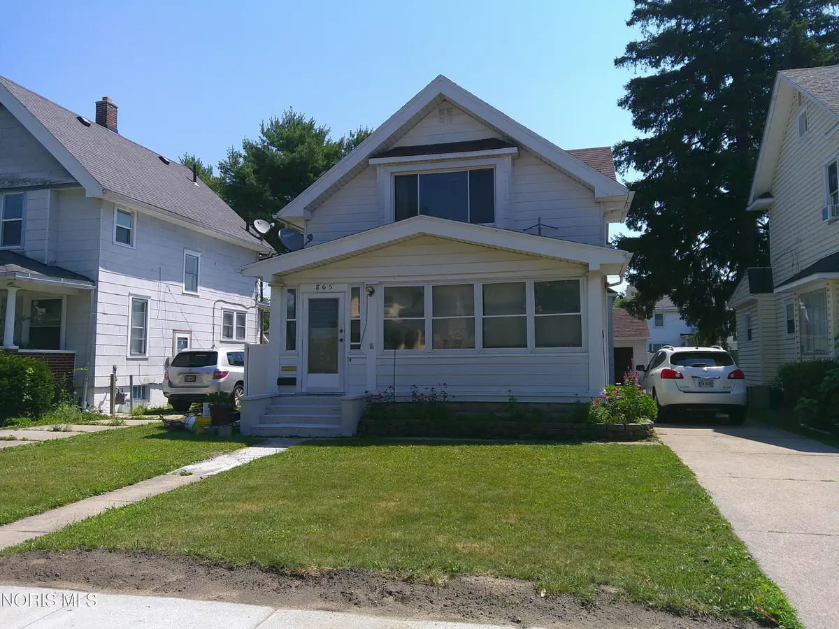 865 Ogden Avenue, Toledo, OH 43609 - #1