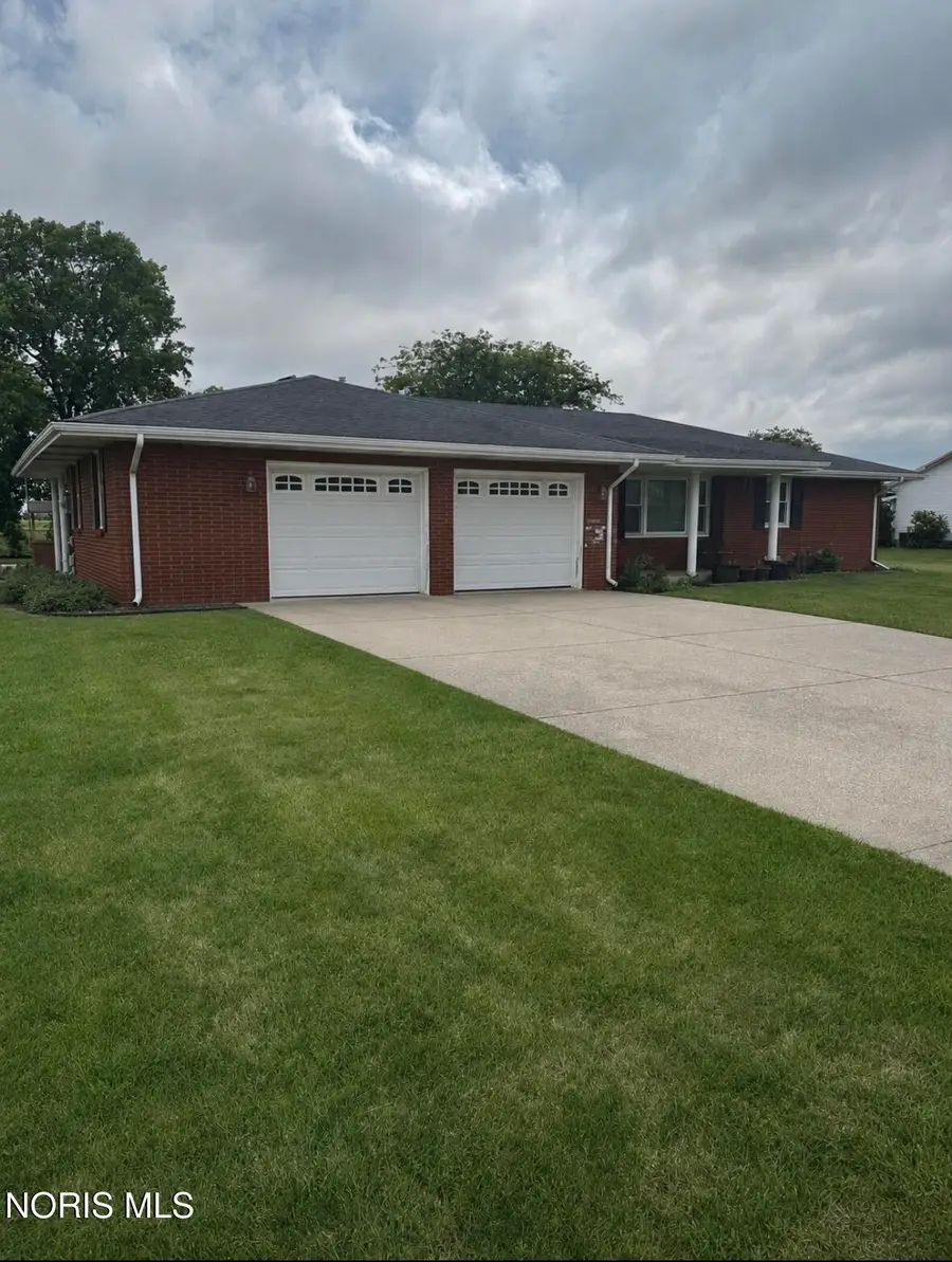 6002 Seaman Road, Oregon, OH 43616 - #2