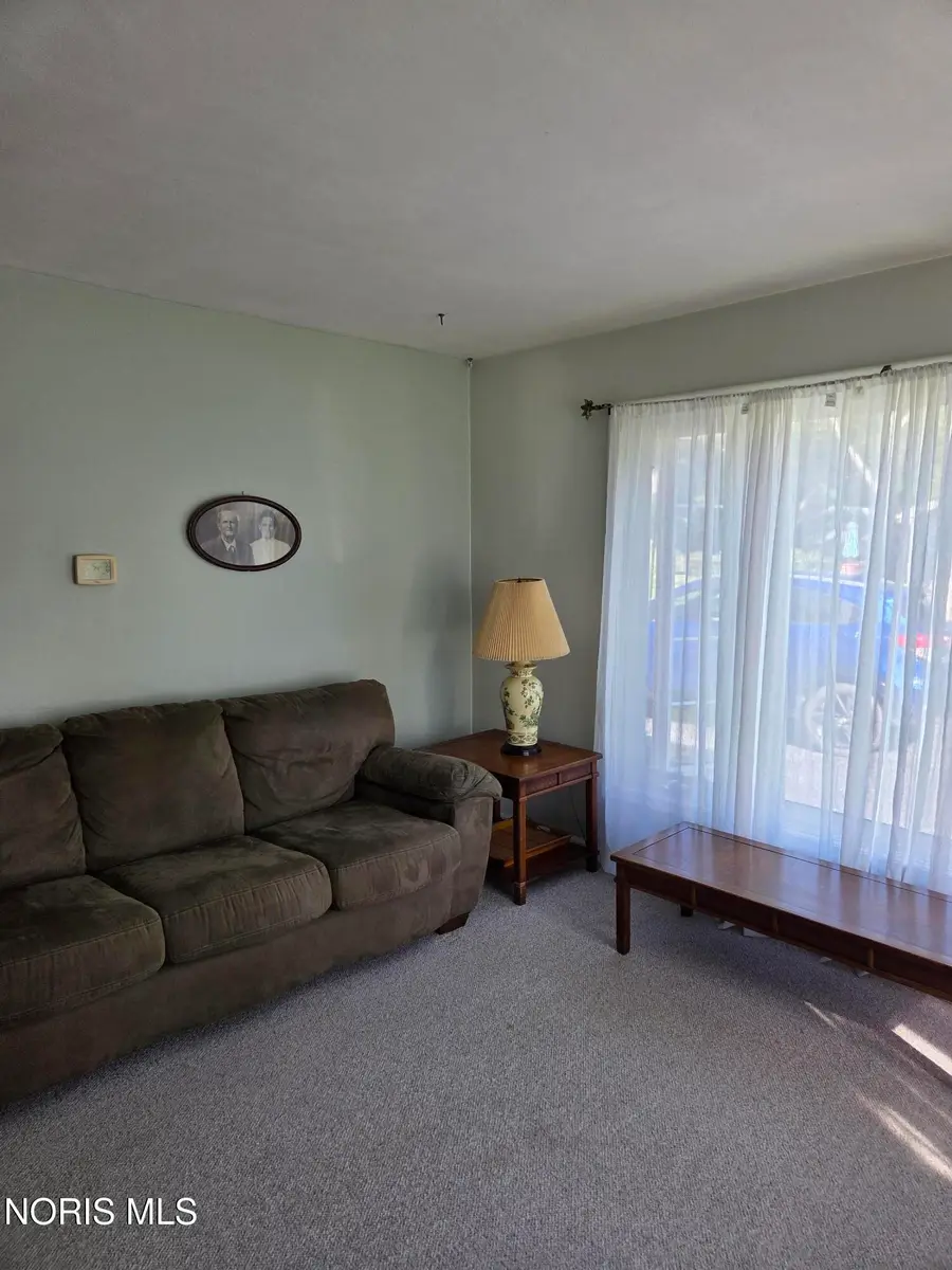 956 Cherry Street, Perrysburg, OH 43551 - #3