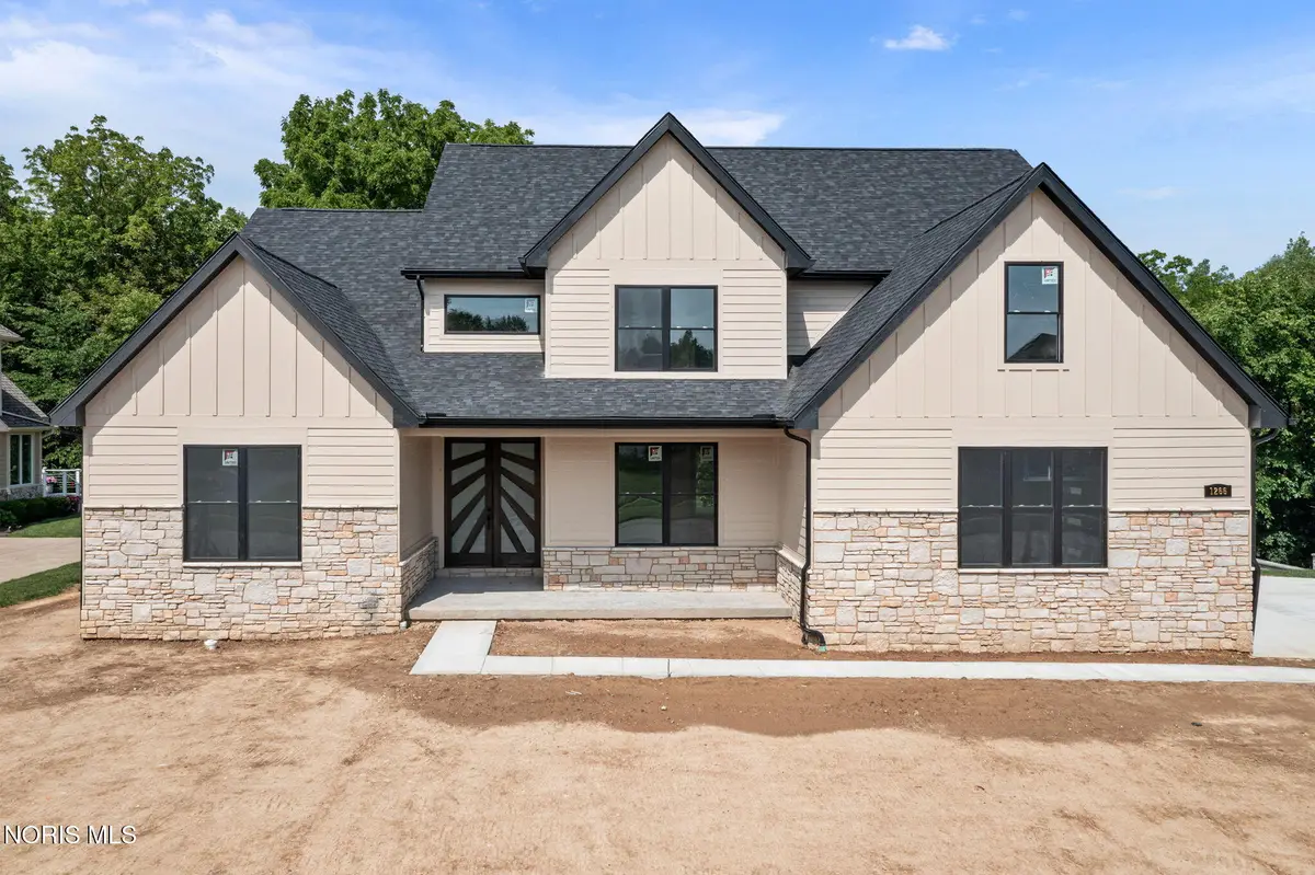 1266 Brookwoode Road, Perrysburg, OH 43551 - #1