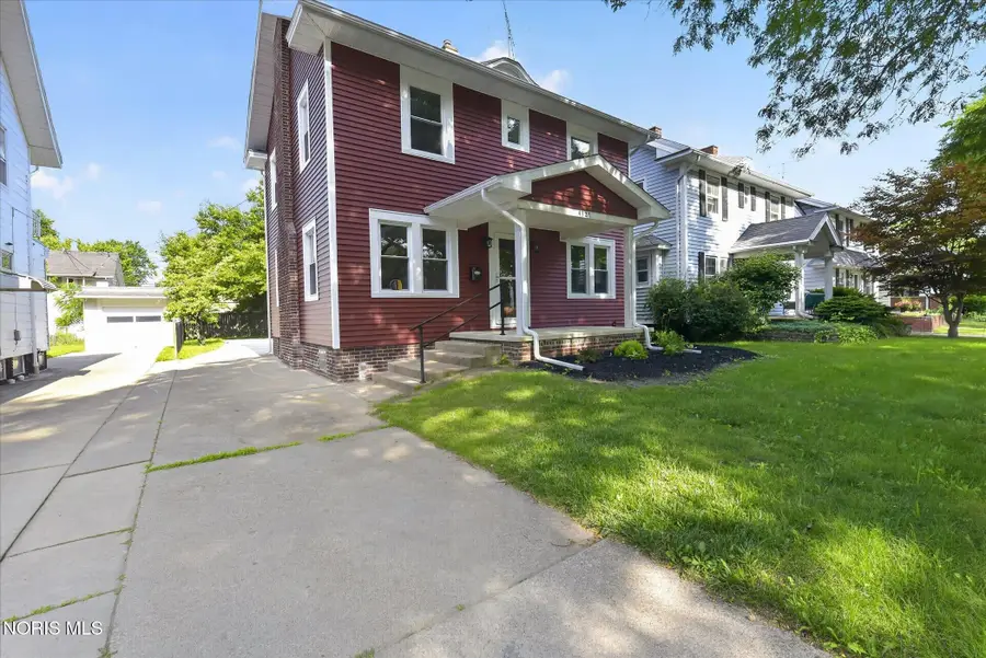 4327 Overland Parkway, Toledo, OH 43612 - #2