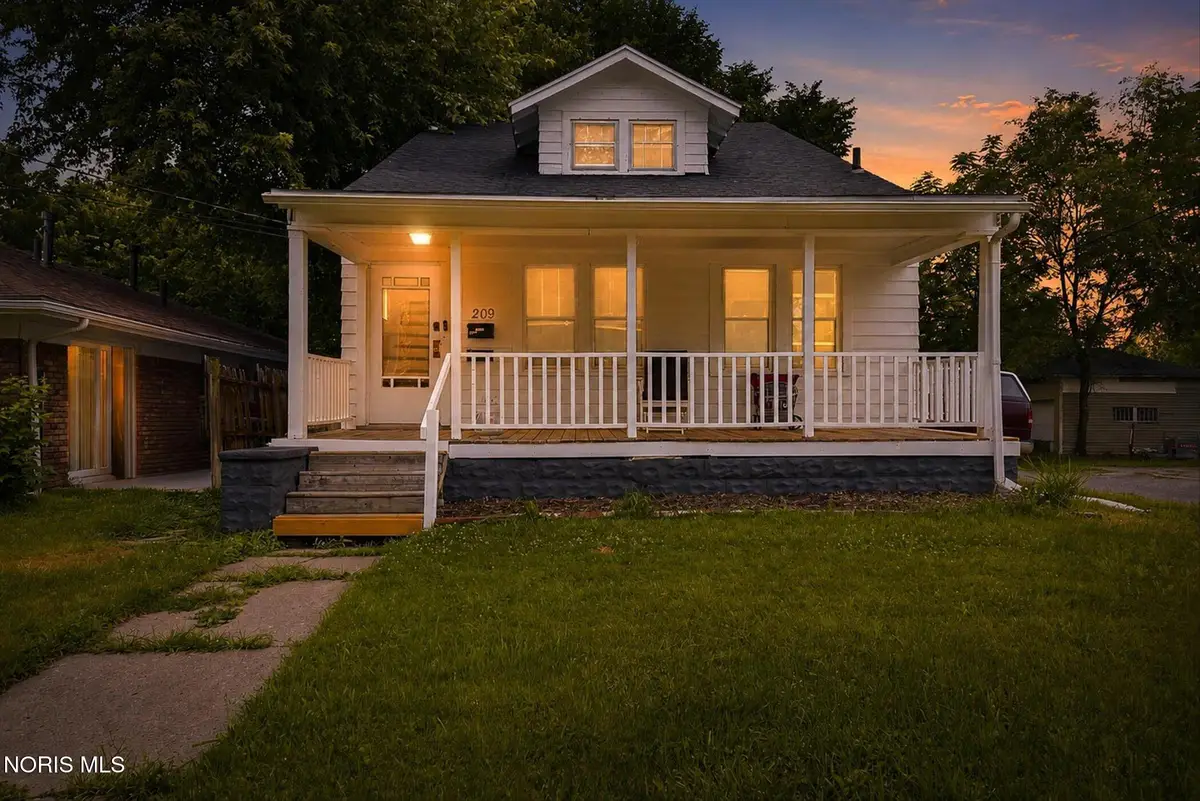 209 Eldred Avenue, Toledo, OH 43609 - #1