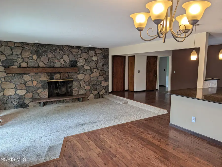 906 Fennimore Street, Fremont, OH 43420 - #3