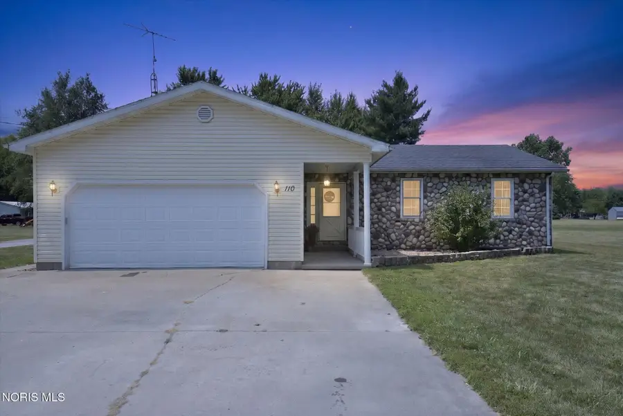 110 5th Street, Oakwood, OH 45873 - #2