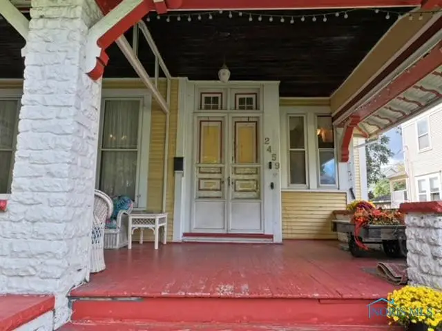 2459 Scottwood Avenue, Toledo, OH 43620 - #3