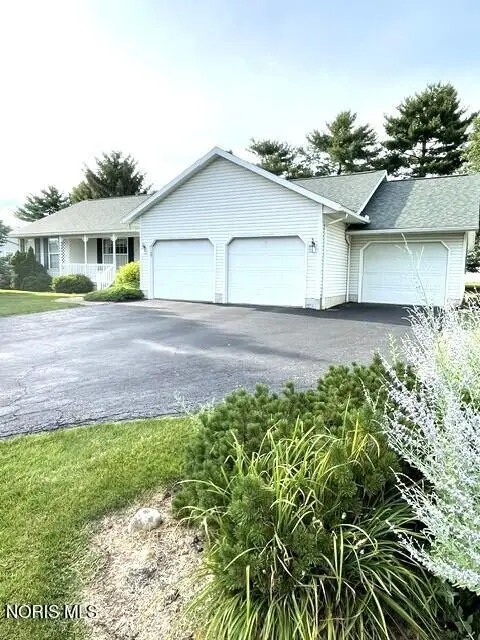 530 Sunset Drive, Upper Sandusky, OH 43351 - #2