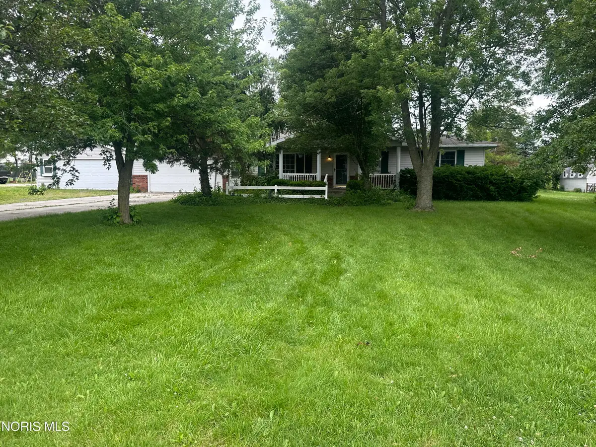 11071 W Township Road 112, Fostoria, OH 44830 - #1