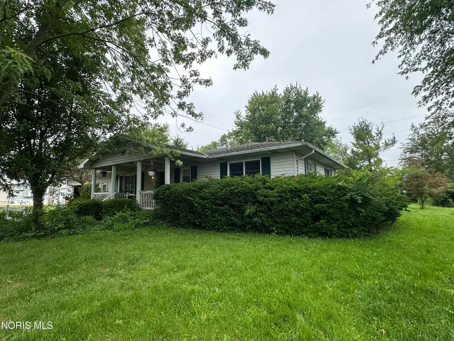 11071 W Township Road 112, Fostoria, OH 44830 - #2