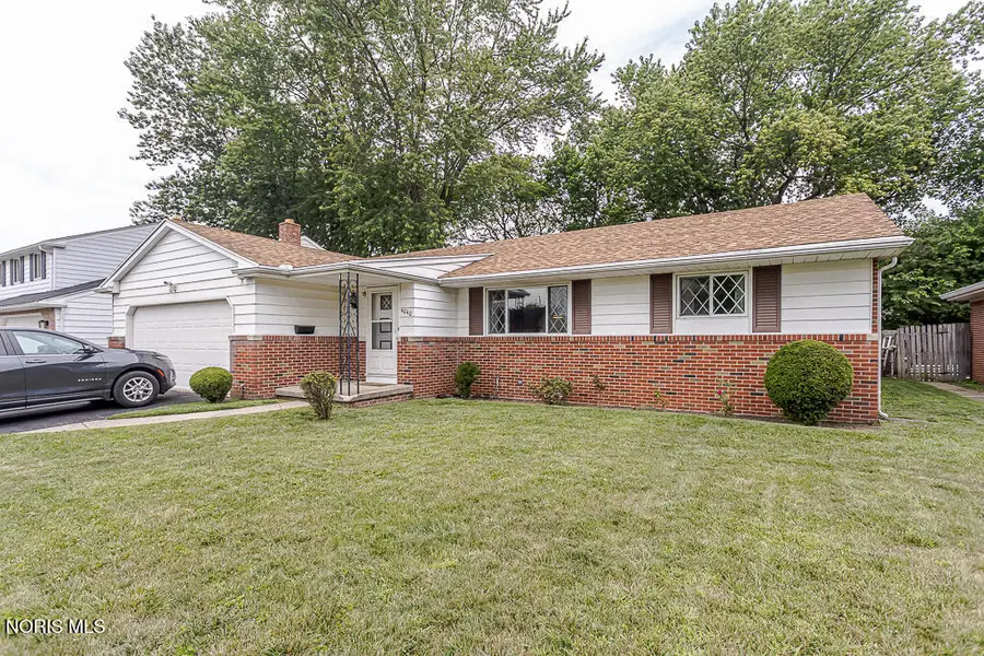 4040 Barstow Avenue, Toledo, OH 43623 - #2