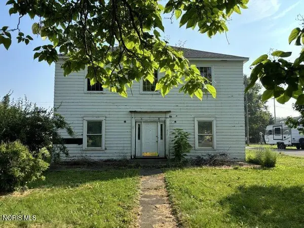 217 E Elm Street, Deshler, OH 43516