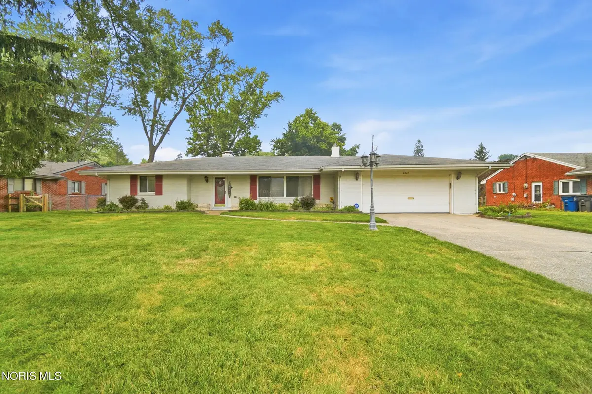 5122 Macklyn Drive, Toledo, OH 43615 - #1