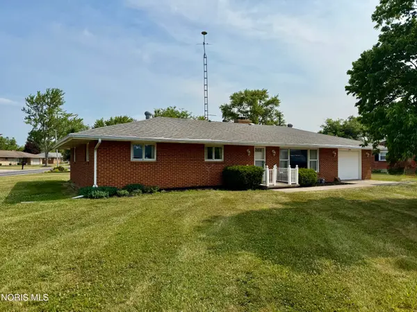204 Catalina Drive, Defiance, OH 43512