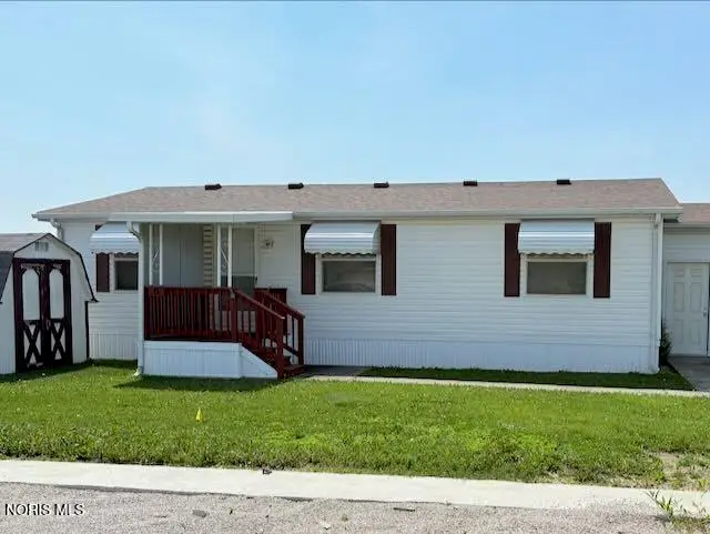 27484 Oregon Road #105, Perrysburg, OH 43551 - #2