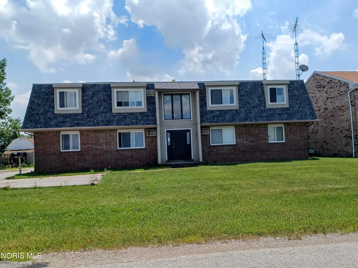 7335 Ayers Road, Perrysburg, OH 43551 - #1