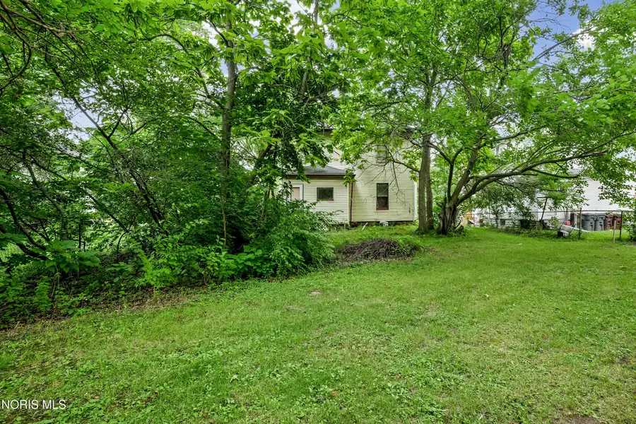 647 W Elm Street, Lima, OH 45801 - #3