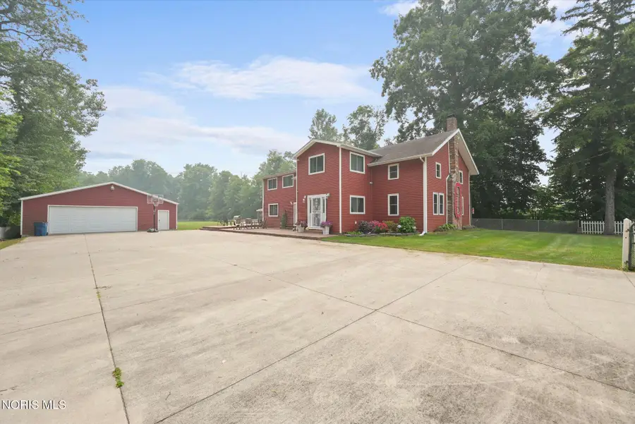 7963 Garden Road, Holland, OH 43528 - #3