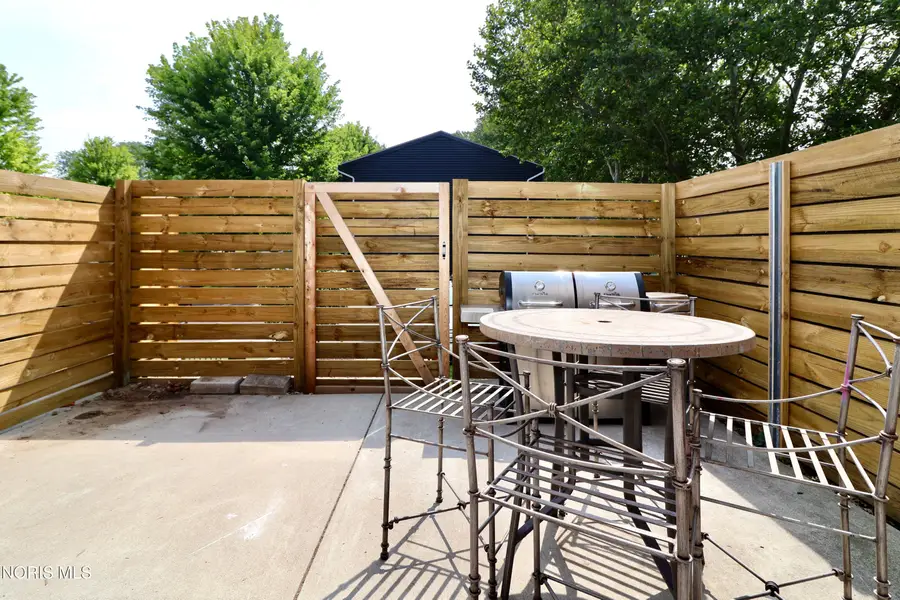 6044 N Summit Street # 1b, Toledo, OH 43611 - #2