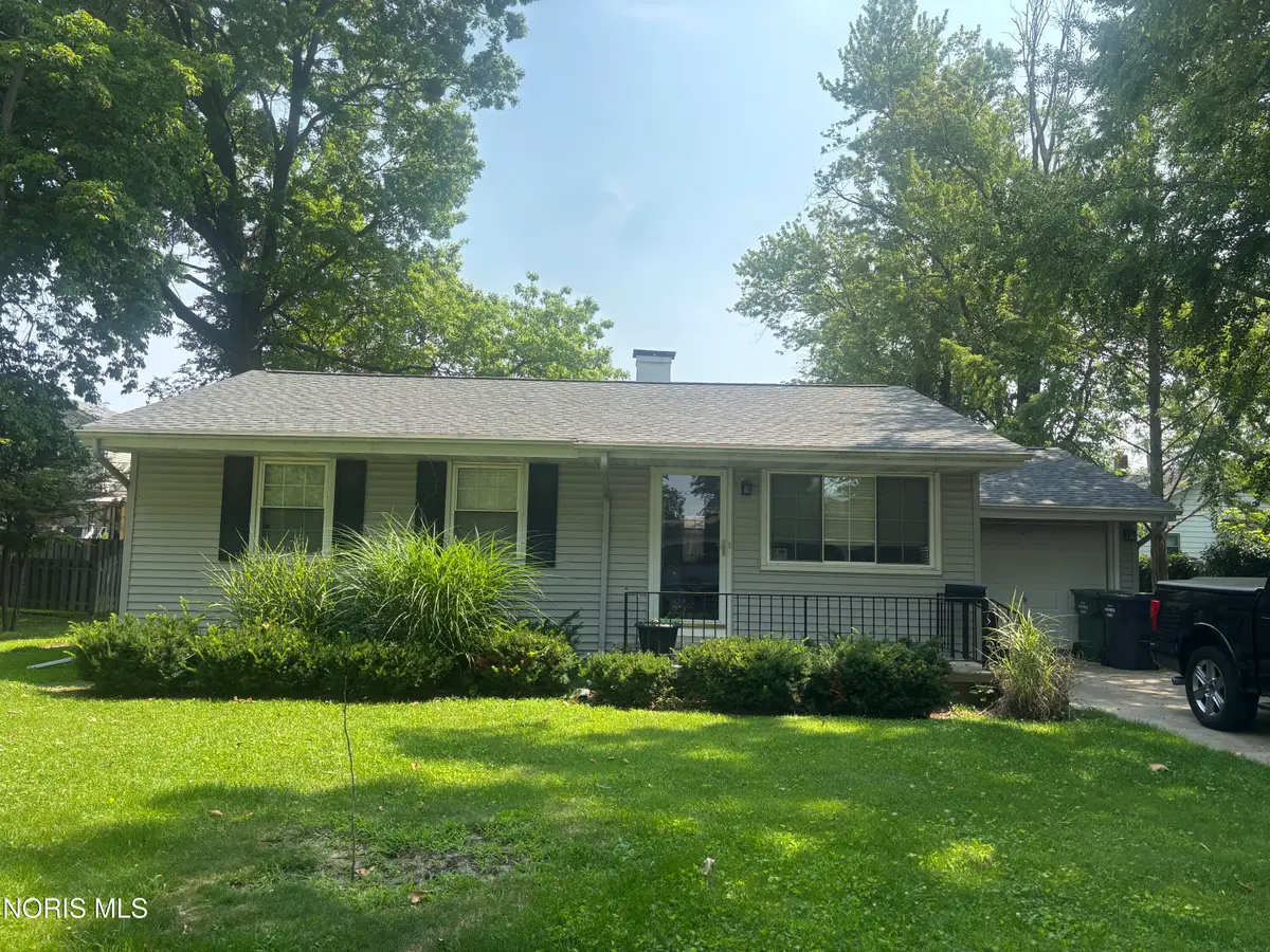 910 Hubbel Street, Maumee, OH 43537 - #1