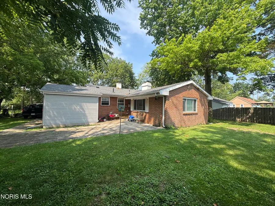 910 Hubbel Street, Maumee, OH 43537 - #2