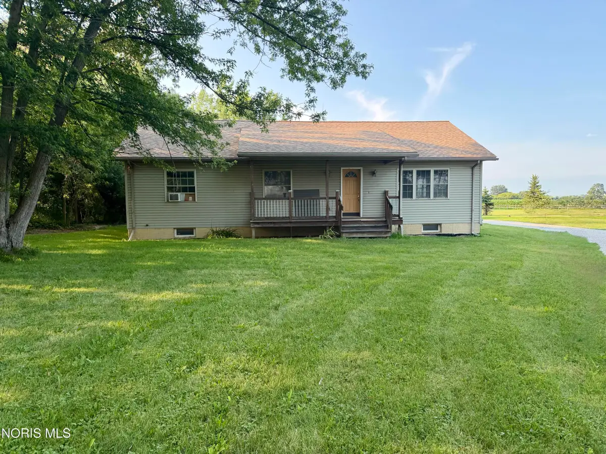 6875 Corduroy Road, Oregon, OH 43616 - #1