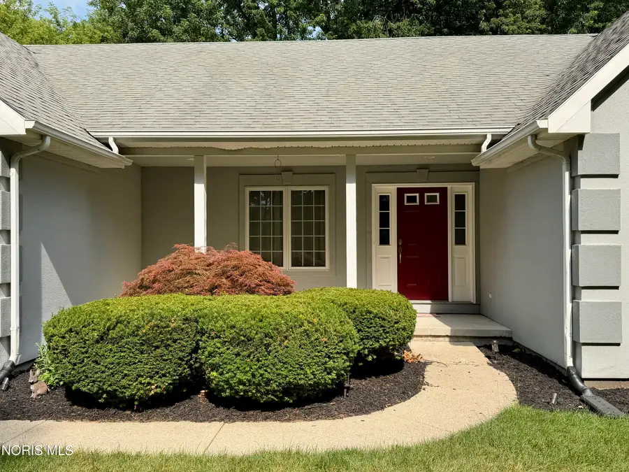 2312 Ronaldo Road, Toledo, OH 43615 - #2