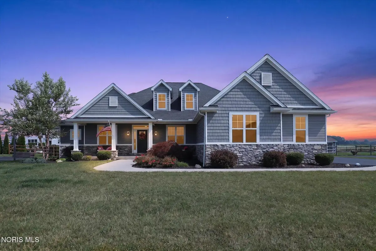 8462 Valley Gate, Waterville, OH 43566 - #1