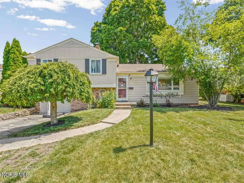 1957 Heatherlawn Drive, Toledo, OH 43614 - #1