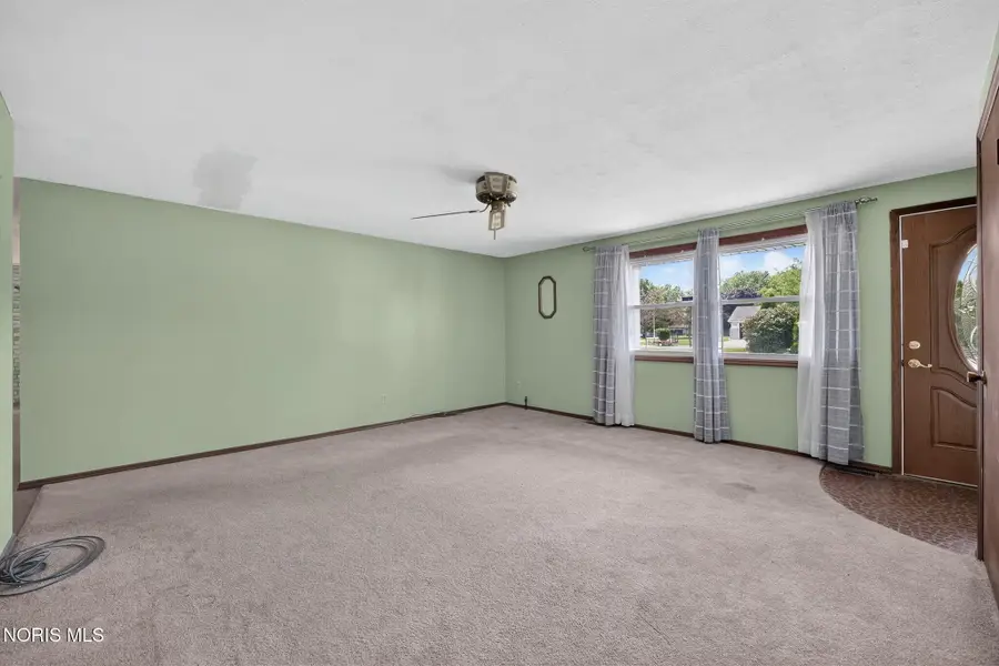 200 Jeanette Drive, Fostoria, OH 44830 - #3