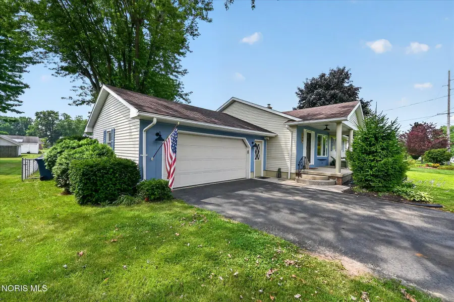 309 W Cole Road, Fremont, OH 43420 - #2