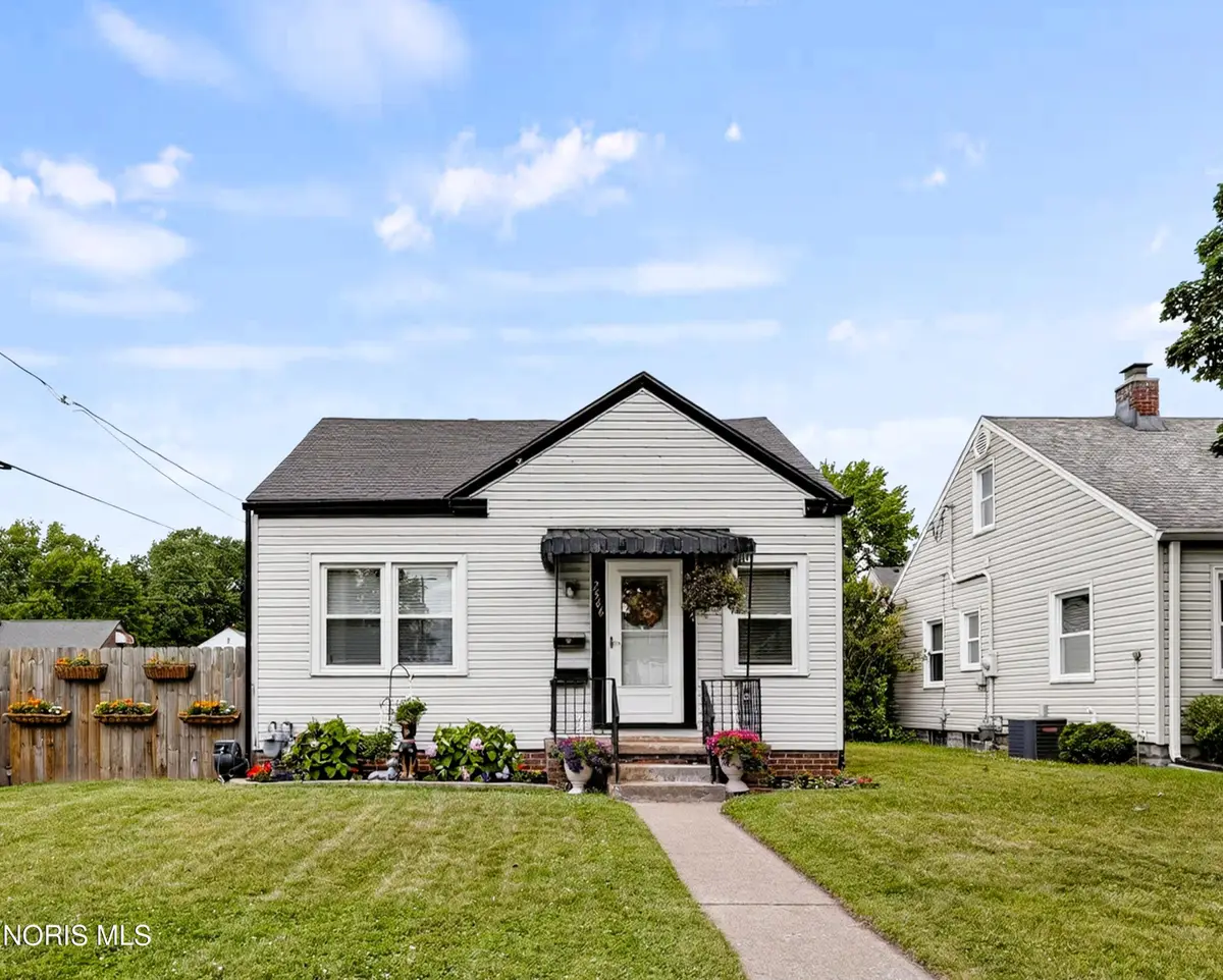 2566 Ivy Place, Toledo, OH 43613 - #1