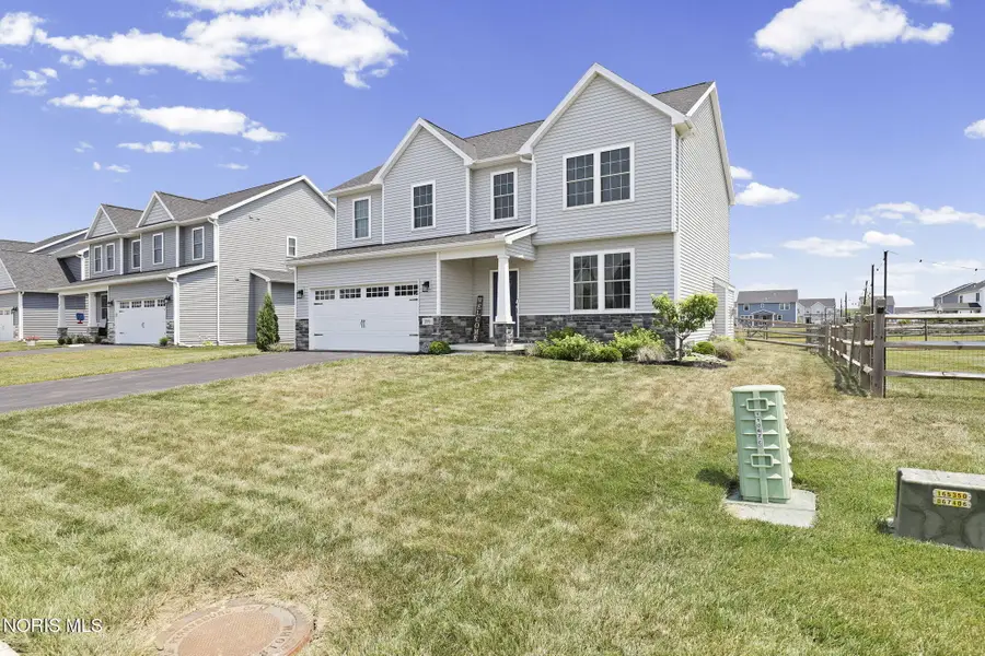 159 Valley Hall Drive, Perrysburg, OH 43551 - #3