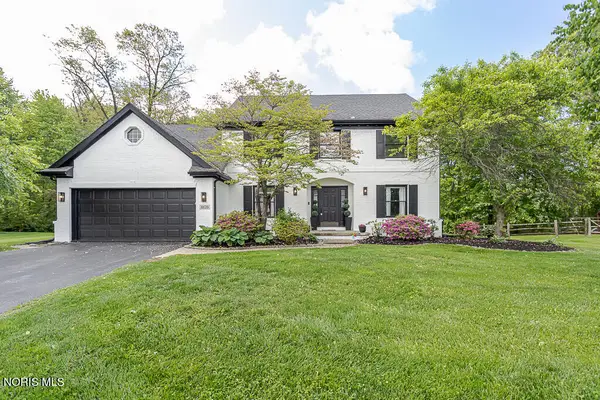 8629 Saint George Drive, Holland, OH 43528