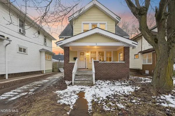 2335 Airport Highway, Toledo, OH 43609