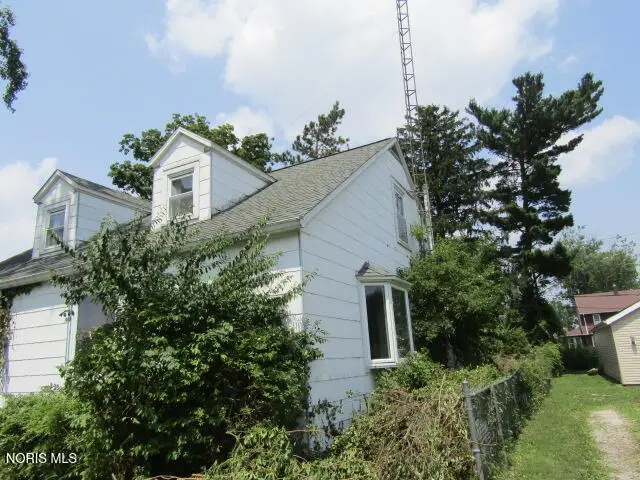 920 Christy Boulevard, Fremont, OH 43420 - #2