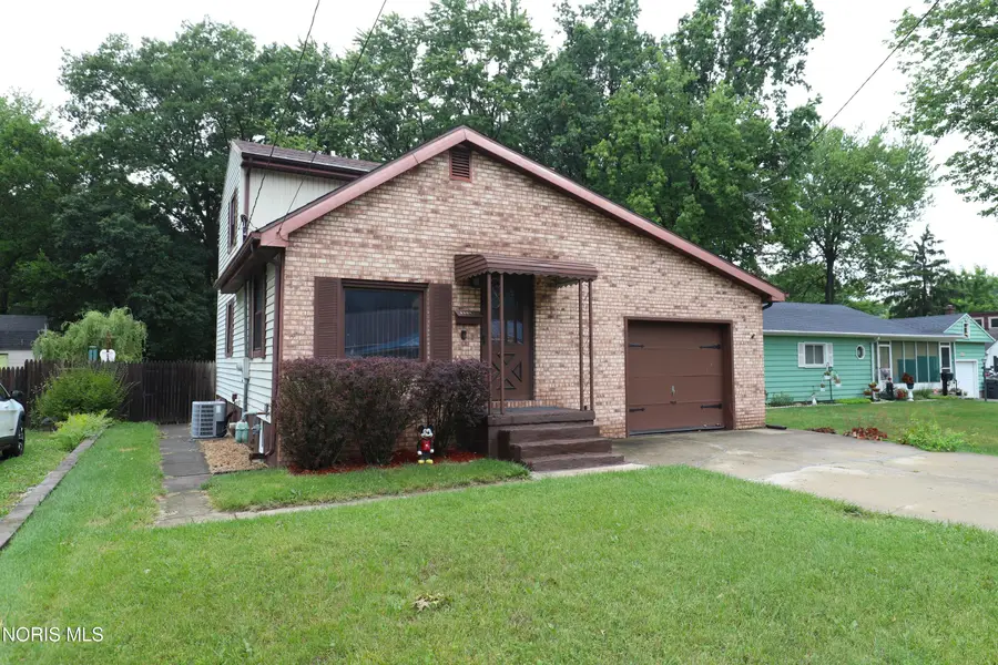 5501 Ruth Avenue, Toledo, OH 43613 - #2